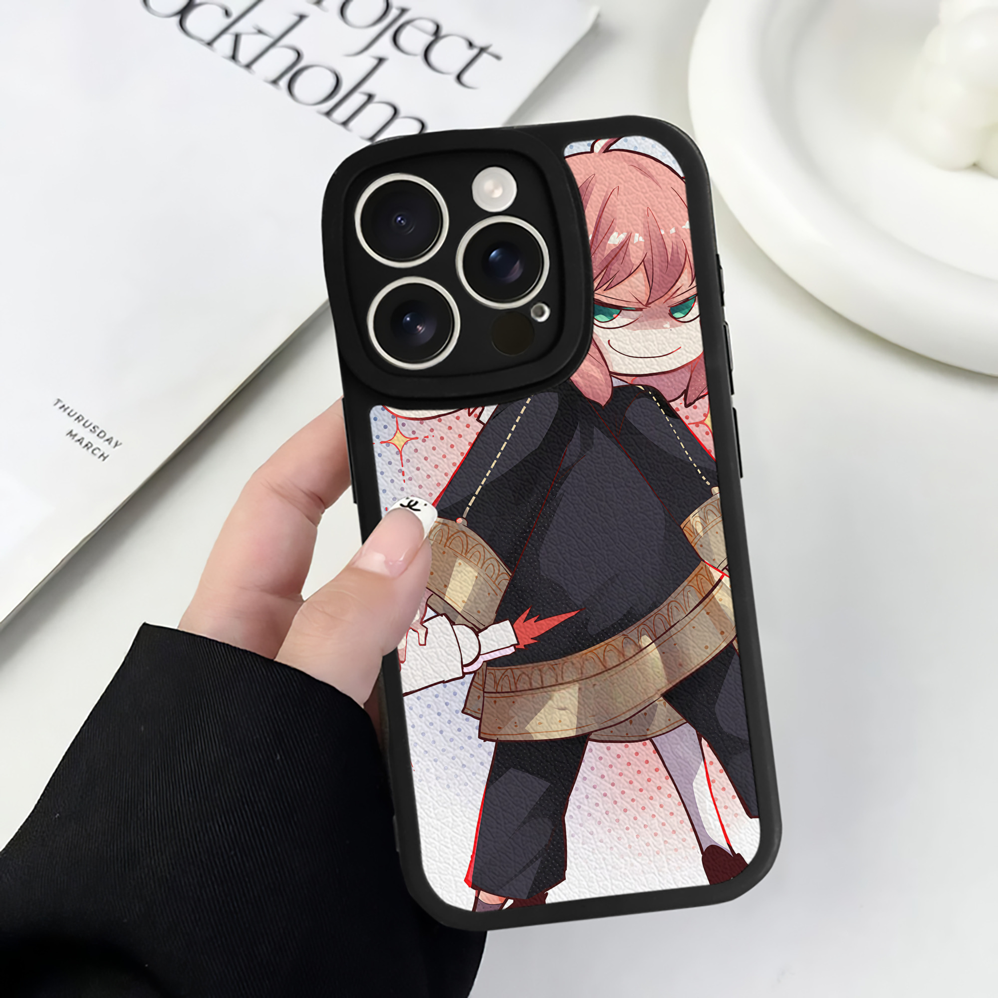 （画像用） SPY×FAMILY间谍家家酒 【iPhone 16シリーズ対応】シリコンスマホケース（レザー調） 材質：シリコン